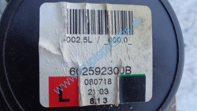ľavý zadný bezpečnostný pás na opel zafiru B